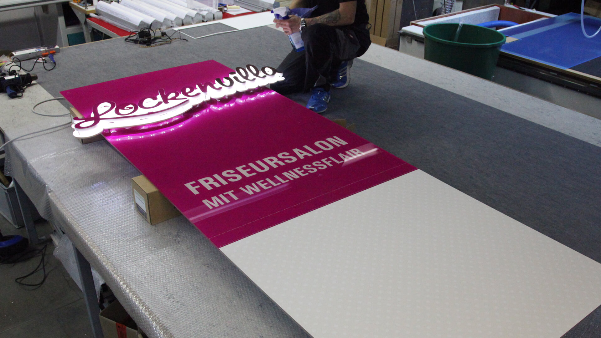 Illuminated letters for your company