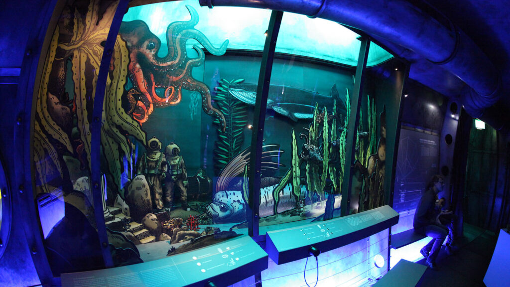 Aquasphere Aquarium Exhibit