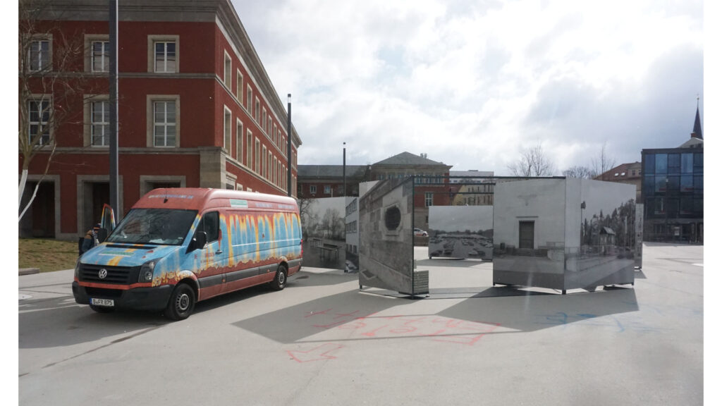 Traveling exhibition Skin, Stone Outdoor View of the site